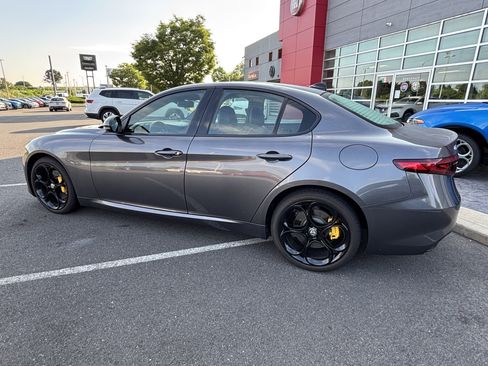 Used 2021 Alfa Romeo Giulia Ti Sport AWD/4WD image 5