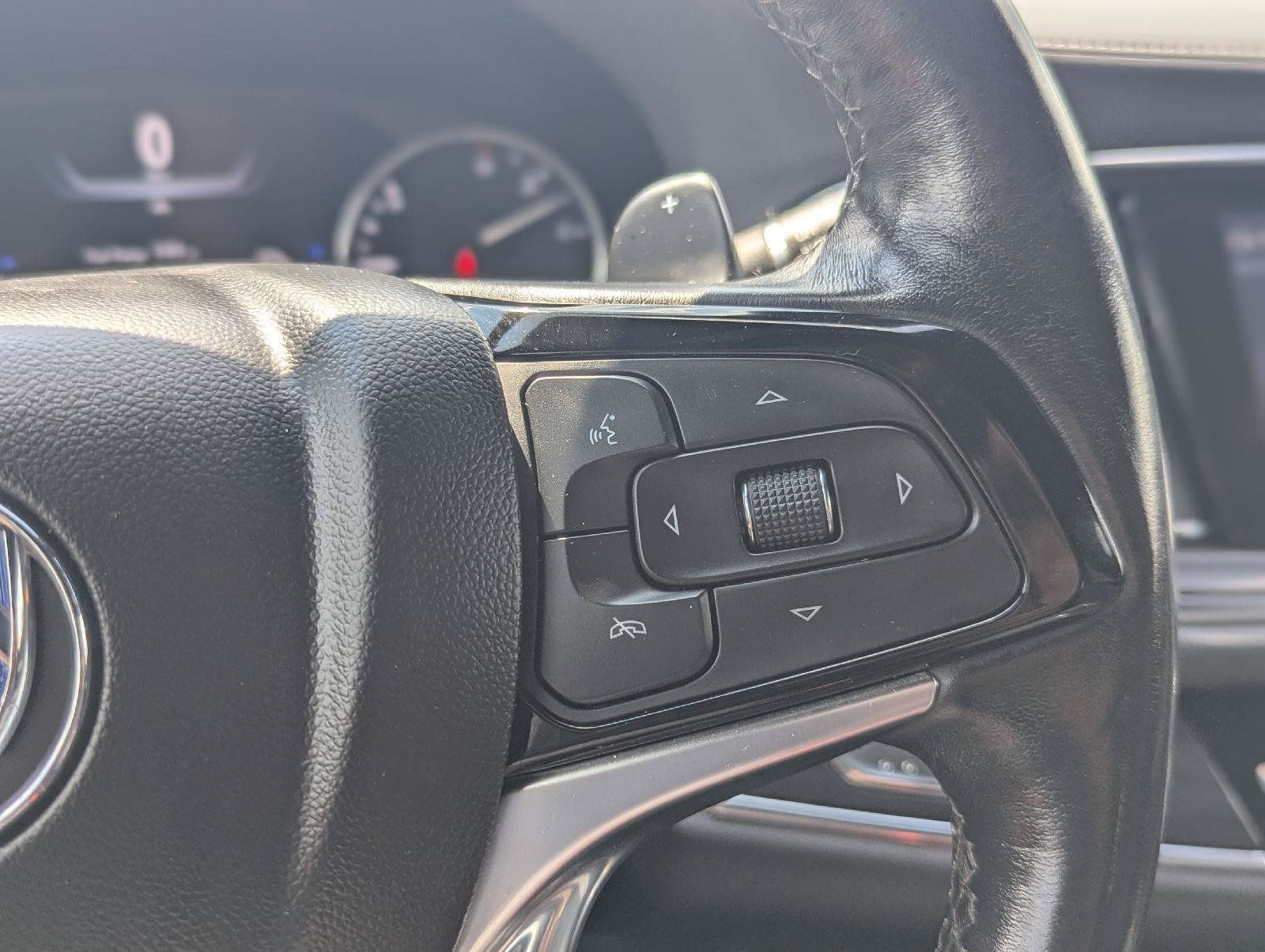 Used 2022 Buick Enclave Premium FWD image 24