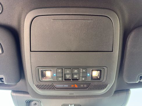 Certified 2025 Ford Explorer ST-Line w/ ST-Line Street Pack AWD/4WD image 25