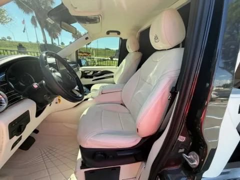 Used 2021 Mercedes-Benz Metris Passenger w/ Premium Safety Package image 55