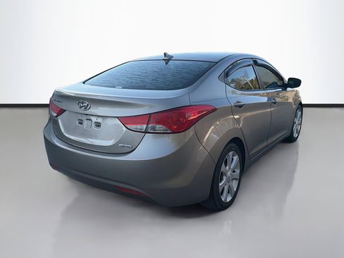 Used 2013 Hyundai Elantra Limited w/ Technology Pkg image 3