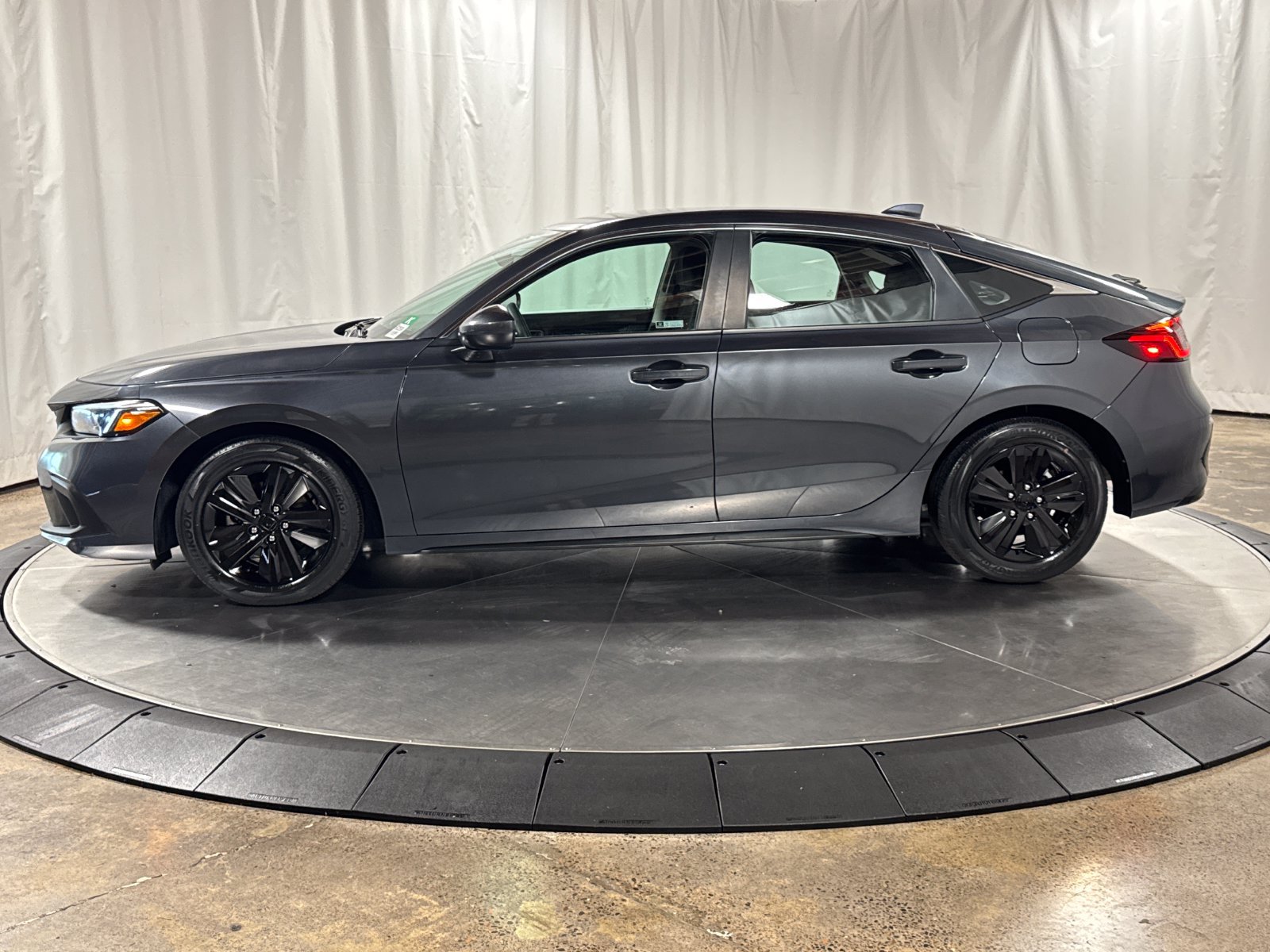 Used 2024 Honda Civic LX image 8