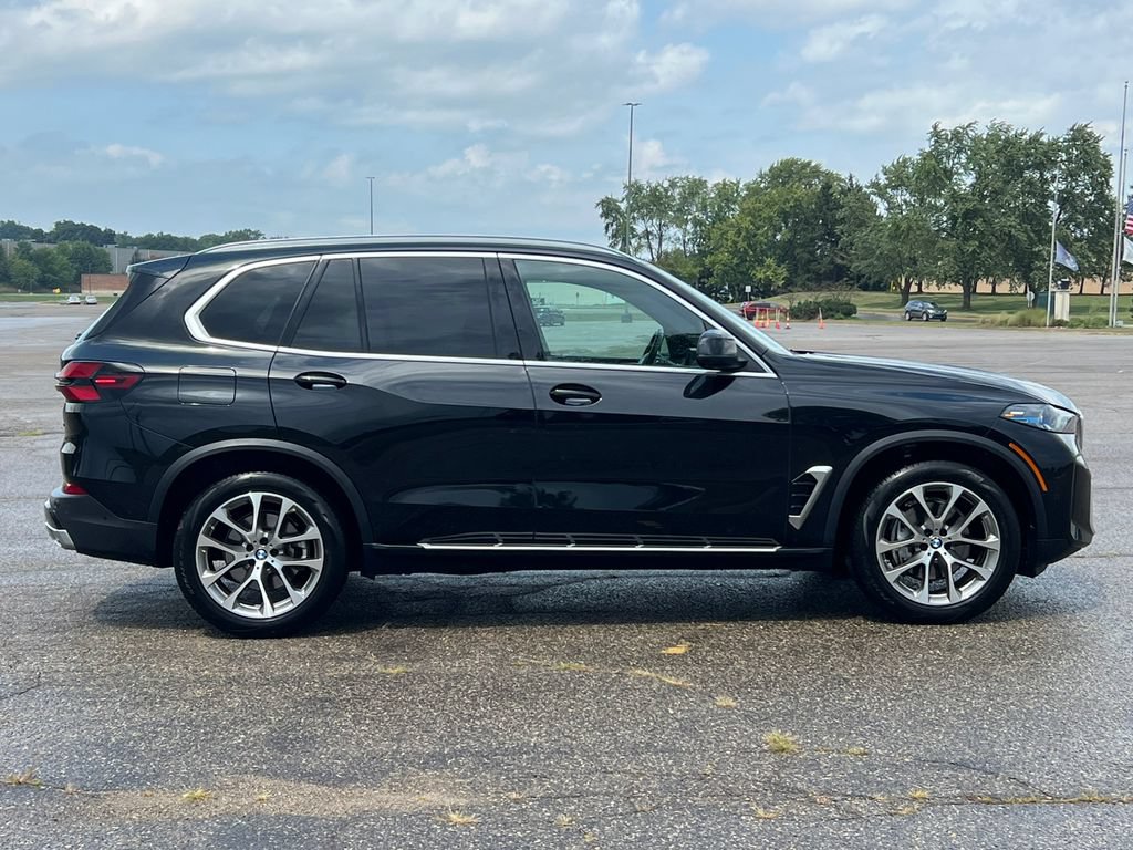 Used 2026 BMW X5 xDrive40i AWD/4WD image 47