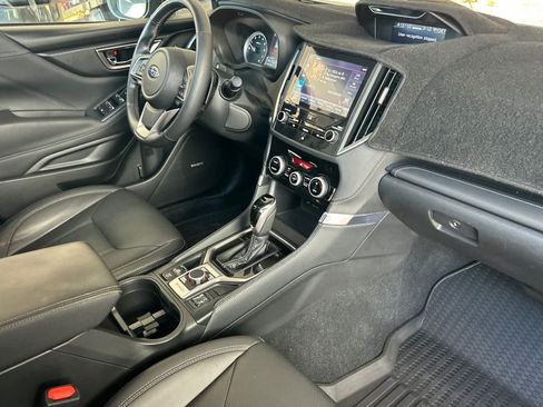 Used 2020 Subaru Forester Touring AWD/4WD image 17