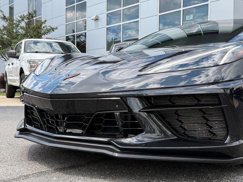 Used 2024 Chevrolet Corvette Stingray Preferred Cpe w/ Battery Protection Package RWD image 7