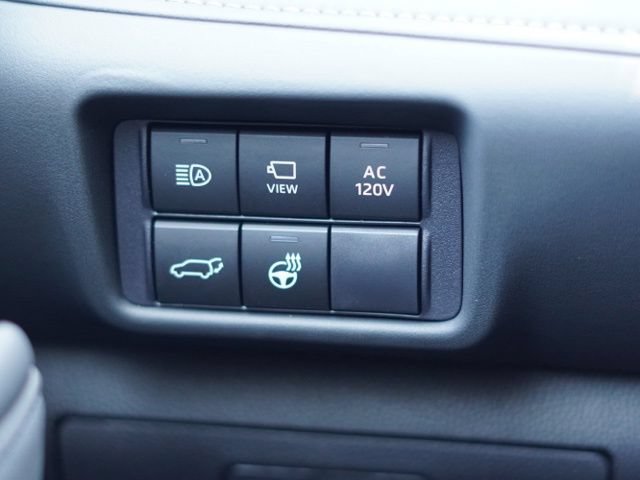 Certified 2026 Toyota Highlander Platinum AWD/4WD image 21