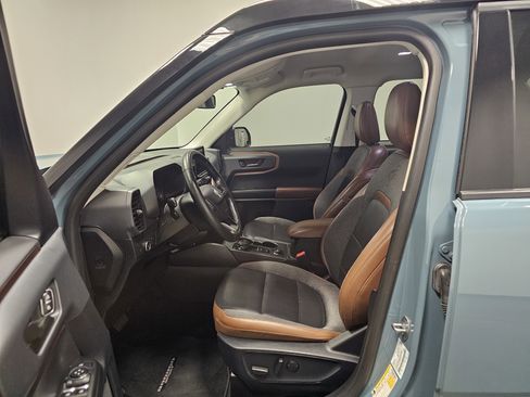 Used 2021 Ford Bronco Sport Outer Banks w/ Outer Banks Package (96D) AWD/4WD image 16