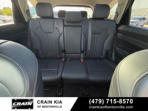 Used 2024 Kia Sorento S w/ Panoramic Sunroof Package FWD image 30