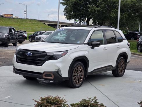 Used 2025 Subaru Forester Sport w/ Popular Package #2 AWD/4WD image 7