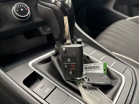 Used 2023 Volkswagen Jetta Sport FWD image 20