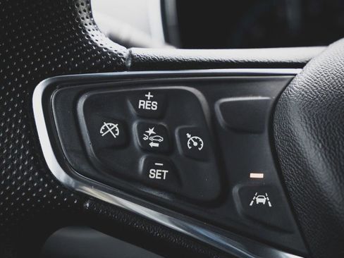 Used 2020 Chevrolet Equinox LS image 10