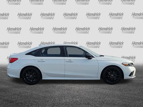 Used 2024 Honda Civic Sport image 8
