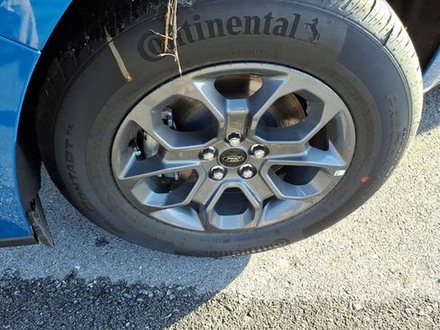 New 2025 Ford Maverick XLT w/ XLT Luxury Package image 16