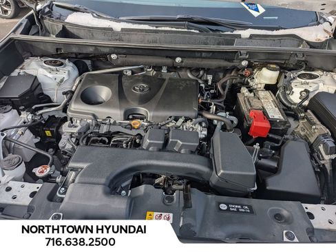 Used 2024 Toyota RAV4 Adventure image 38