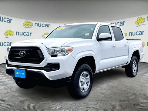 Used 2023 Toyota Tacoma SR image 3