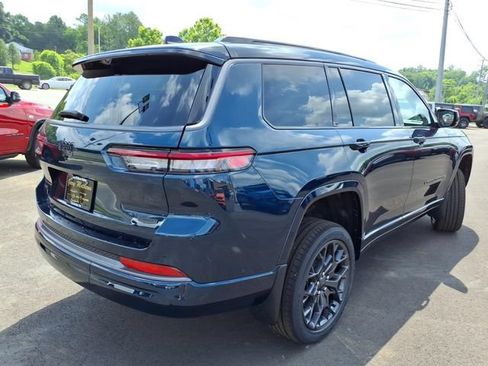 New 2026 Jeep Grand Cherokee L Summit AWD/4WD image 3