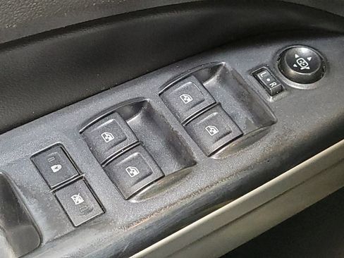 Used 2015 Chevrolet Colorado LT w/ Luxury Package image 27