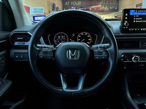 Used 2024 Honda Pilot EX-L image 37