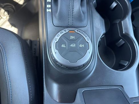 Used 2022 Ford Bronco Black Diamond AWD/4WD image 6