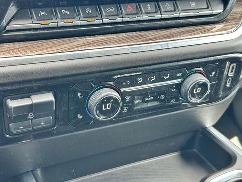 Used 2023 Chevrolet Silverado 1500 RST w/ Convenience Package II image 13