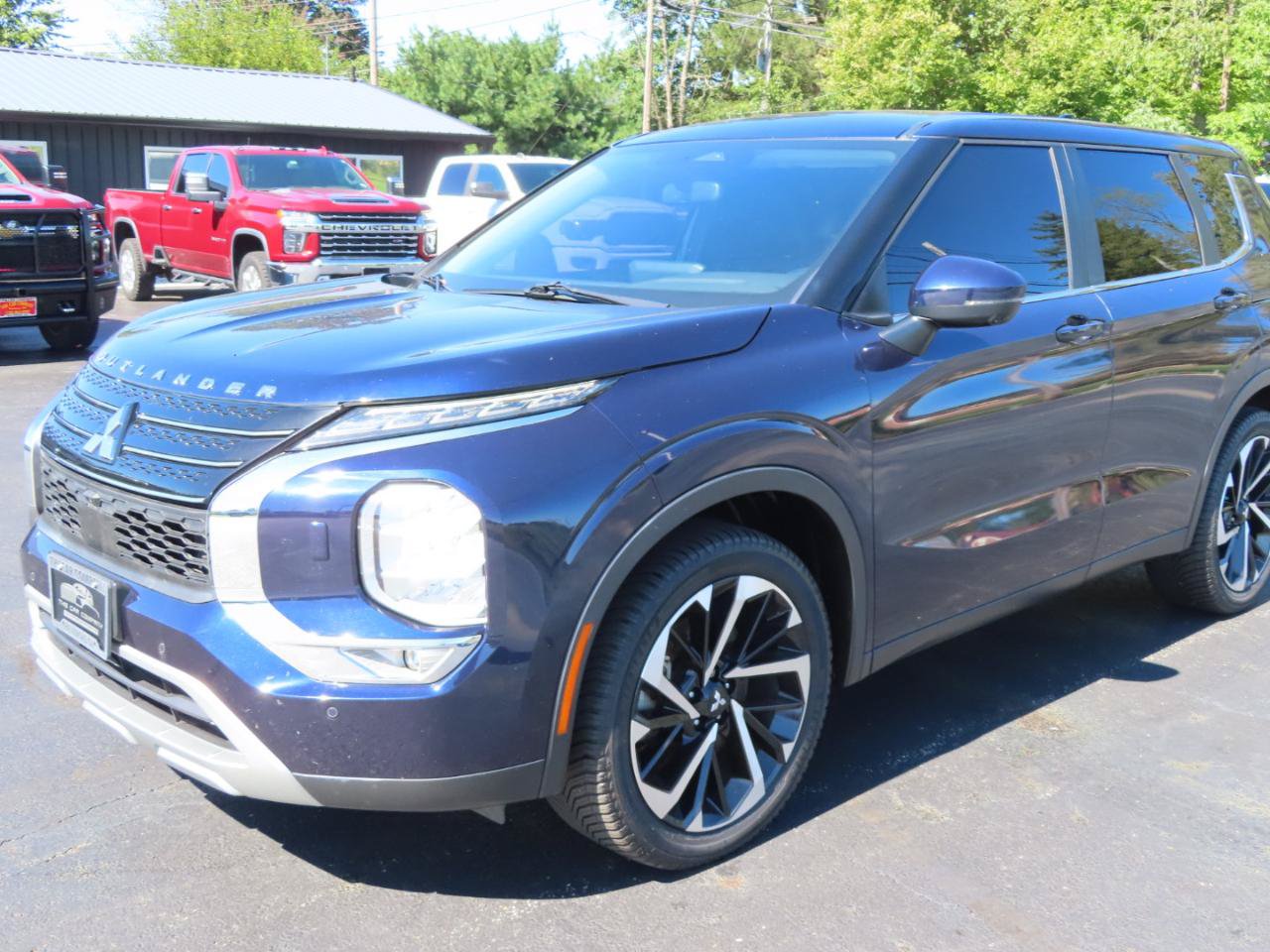 Used 2022 Mitsubishi Outlander SE AWD/4WD image 9