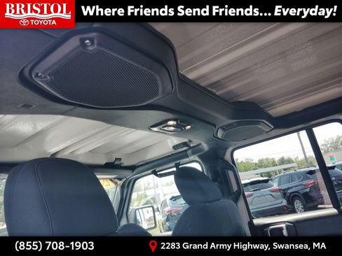 Used 2022 Jeep Wrangler Unlimited Sport AWD/4WD image 18