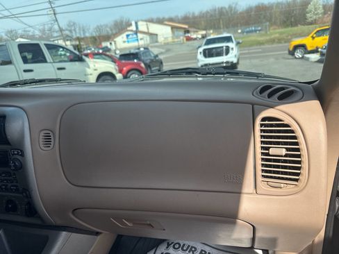 Used 2001 Ford Explorer Sport Trac 4x4 image 26