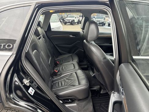 Used 2013 Audi Q5 2.0T Premium image 26