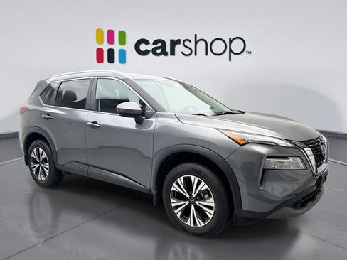 Used 2023 Nissan Rogue SV w/ SV Premium B Package image 7