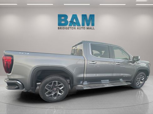 New 2026 GMC Sierra 1500 SLT w/ SLT Premium Package image 12