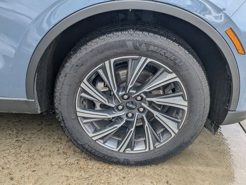 Used 2025 Lincoln Aviator AWD w/ Equipment Group 101A image 16