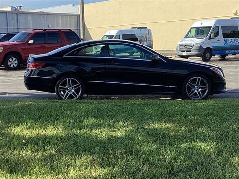 Used 2016 Mercedes-Benz E 400 4MATIC Coupe w/ Premium 2 Package image 11