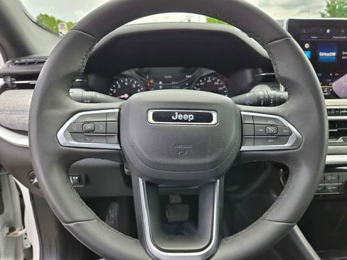 Used 2024 Jeep Compass Latitude w/ Altitude Special Edition AWD/4WD image 22