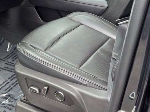 Used 2024 GMC Sierra 1500 Denali image 25