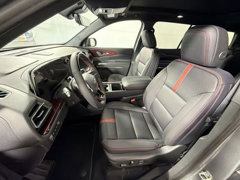 New 2026 Chevrolet Traverse RS AWD/4WD image 13