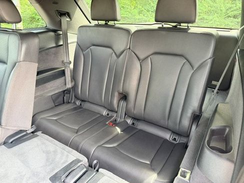 Used 2018 Audi Q7 3.0T Prestige AWD/4WD image 18