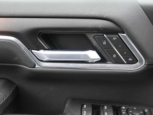 New 2026 GMC Sierra 2500 Denali w/ Denali Reserve Package image 11