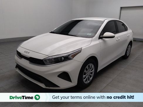 Used 2024 Kia Forte LX image 1