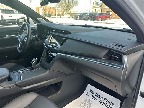 Certified 2023 Cadillac XT5 Premium Luxury image 23