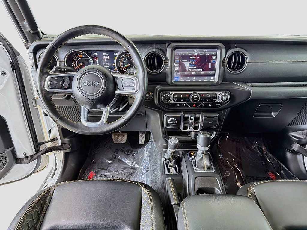 Used 2023 Jeep Wrangler Unlimited Sahara AWD/4WD image 27