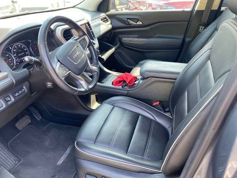 Used 2022 GMC Acadia Denali w/ Denali Ultimate Package AWD/4WD image 16