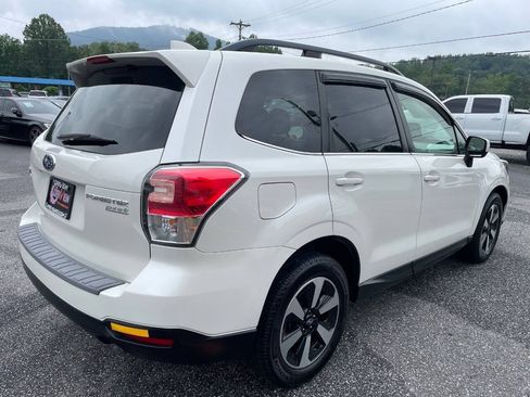 Used 2017 Subaru Forester 2.5i Limited w/ Popular Package #1 AWD/4WD image 8