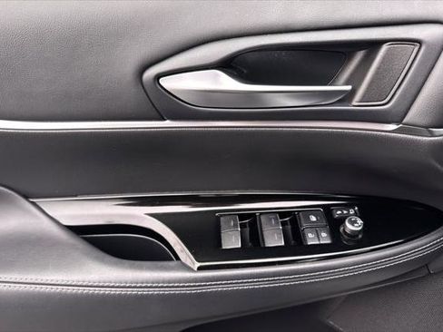 Certified 2021 Toyota Mirai XLE image 12