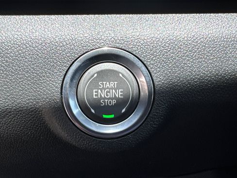 Used 2026 GMC Terrain Elevation w/ Black Edition AWD/4WD image 33