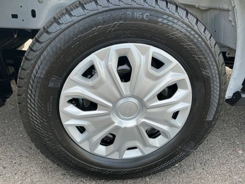 New 2025 Ford Transit 350 Low Roof image 23