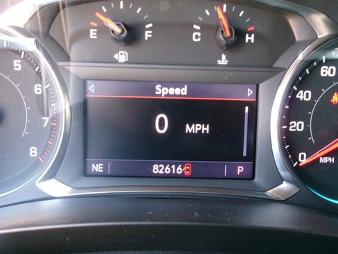 Used 2022 Chevrolet Traverse LT w/ LPO, Floor Liner Package AWD/4WD image 34