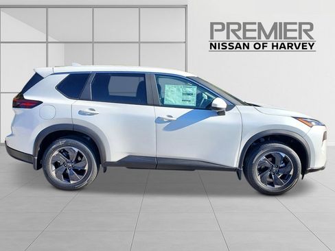 New 2026 Nissan Rogue SV image 3