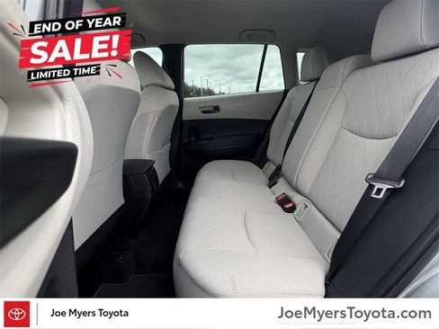 Used 2026 Toyota Corolla Cross L image 21