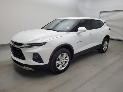 Used 2021 Chevrolet Blazer LT FWD image 2