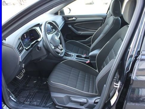 Used 2024 Volkswagen Jetta Sport FWD image 13